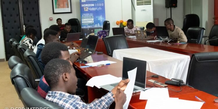 MINI PROGRAMME 2025 : LA JEUNESSE DU NUMERIQUE A L&rsquo;HONNEUR A OUAGADOUGOU