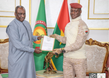 DIPLOMATIE : LE PRÉSIDENT IBRAHIM TRAORÉ REÇOIT LES LETTRES DE CRÉANCE DE DIX NOUVEAUX CHEFS DE MISSION DIPLOMATIQUE