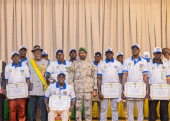 DISTINCTIONS HONORIFIQUES : LE PRÉSIDENT GOÏTA REND HOMMAGE AUX ACTEURS DU SECTEUR PÉTROLIER