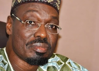 CAMEROUN : ISSA TCHIROMA DÉMENT TOUT DIALOGUE AVEC LE POUVOIR BIYA