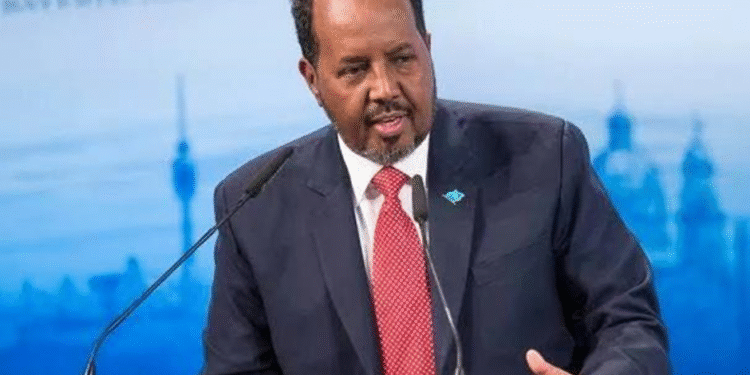SOMALIE : CONTROVERSE AUTOUR DE LA VISITE DU PRÉSIDENT HASSAN SHEIKH MOHAMUD À LAS ANOD
