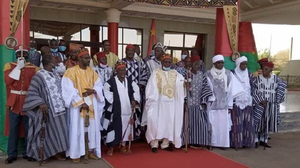 BURKINA FASO : L’ALT ADOPTE LA LOI SUR LA CHEFFERIE COUTUMIÈRE ET TRADITIONNELLE