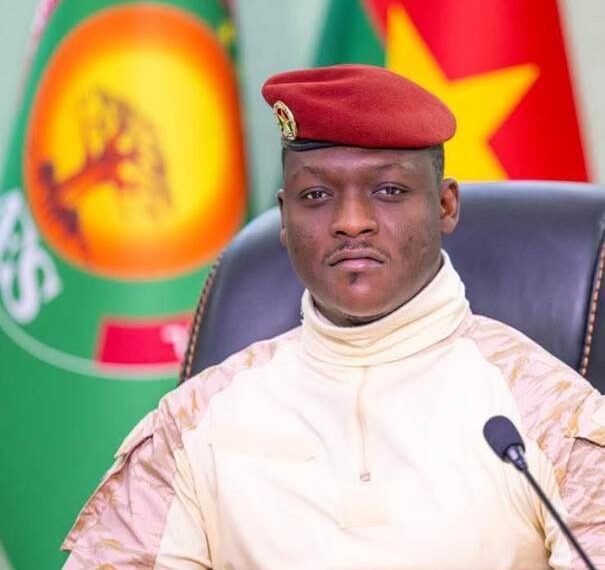 COMPTE RENDU DU CONSEIL DES MINISTRES : MESURES EXCEPTIONNELLES ET SANCTIONS DISCIPLINAIRES PRISES