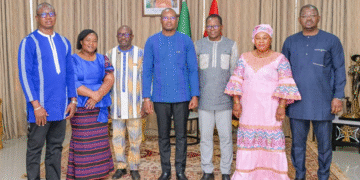 TRANSPLANTATION RÉNALE AU BURKINA FASO : UNE AVANCÉE MÉDICALE HISTORIQUE SALUÉE PAR LE GOUVERNEMENT