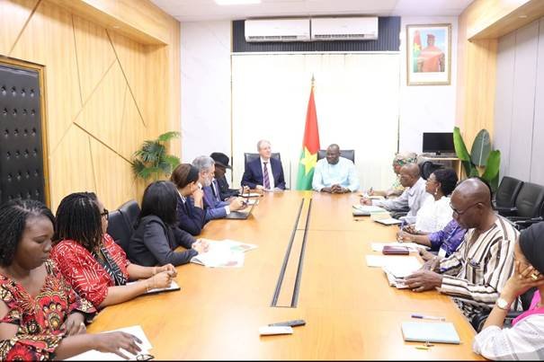 BURKINA FASO – BANQUE MONDIALE : UN PARTENARIAT RENFORCÉ POUR L’ÉNERGIE ET LE DÉVELOPPEMENT URBAIN