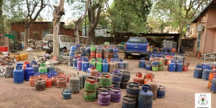 BURKINA FASO : LA BMCRF ANNONCE LA MISE AUX ENCHÈRES DES BOUTEILLES DE GAZ SAISIES