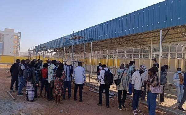 FASO YAAR À OUAGADOUGOU : LA PREMIÈRE BOUTIQUE PRÊTE AVANT LE RAMADAN
