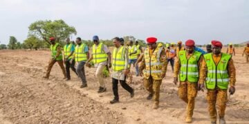 AUTOROUTE OUAGA-BOBO : LE DÉBLAYAGE BOUCLÉ, LE CHANTIER ENTRE DANS UNE NOUVELLE PHASE