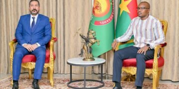COOPÉRATION BURKINA FASO – MAROC : ÉCHANGE ENTRE LE PREMIER MINISTRE ET L’AMBASSADEUR