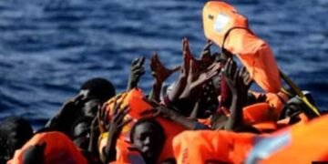 MÉDITERRANÉE CENTRALE : PLUS DE 50 MIGRANTS AFRICAINS SECOURUS PAR UNE ONG ITALIENNE