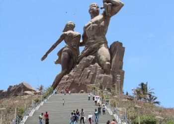 SÉNÉGAL : DAKAR ANTICIPE LE PAIEMENT DE SA DETTE POUR ÉVITER UNE CRISE FINANCIÈRE