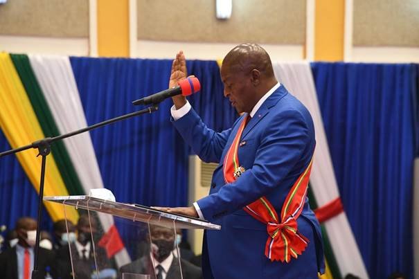 CENTRAFRIQUE : TROISIÈME MANDAT POUR TOUADÉRA