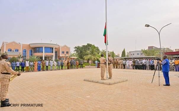 MONTÉE DES COULEURS À LA PRIMATURE : LE PM APPELLE À DONNER UN NOUVEL ÉLAN À LA RÉVOLUTION PROGRESSISTE POPULAIRE