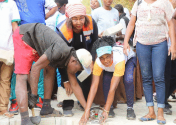 8  MARS AUTREMENT AU BURKINA FASO : DES FEMMES MOBILISÉES AUX CÔTÉS DE LA MINISTRE PASSOWENDÉ PÉLAGIE KABORÉ POUR SOUTENIR L’INITIATIVE FASO MÊBO