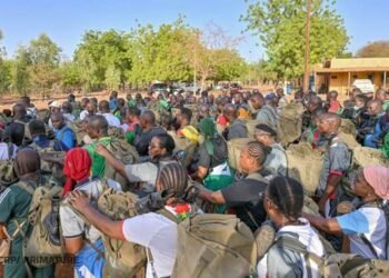 IMMERSION PATRIOTIQUE À LA PRIMATURE : PLUS DE 500 AGENTS EN FORMATION À LOUMBILA