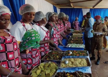 BURKINA FASO : MISER SUR LA CUISINE LOCALE POUR RENFORCER L’AUTONOMIE DES JEUNES