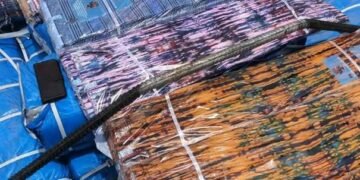 DAKOLA : LES DOUANES DÉJOUENT UNE IMPORTATION FRAUDULEUSE DE PAGNES D’UNE VALEUR DE 156 MILLIONS FCFA