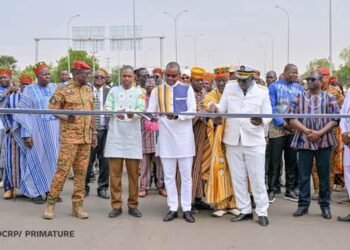 AMÉLIORATION DE LA MOBILITÉ URBAINE : LE PREMIER MINISTRE INAUGURE HUIT NOUVEAUX AXES ROUTIERS À OUAGADOUGOU