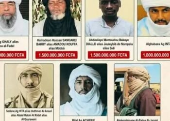 MALI : BAMAKO OFFRE DES PRIMES POUR LA CAPTURE DE PLUSIEURS CHEFS TERRORISTES ET RESPONSABLES REBELLES