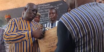 CEP 2026 : LE GOUVERNEURDE LA REGION DU CENTRE LANCE OFFICIELLEMENT LES ÉPREUVES ÉCRITES DANS LE KADIOGO