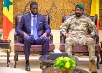 COOPÉRATION: LE PRÉSIDENT SÉNÉGALAIS BASSIROU DIOMAYE FAYE EN VISITE DE TRAVAIL ET DE SOLIDARITÉ AU MALI