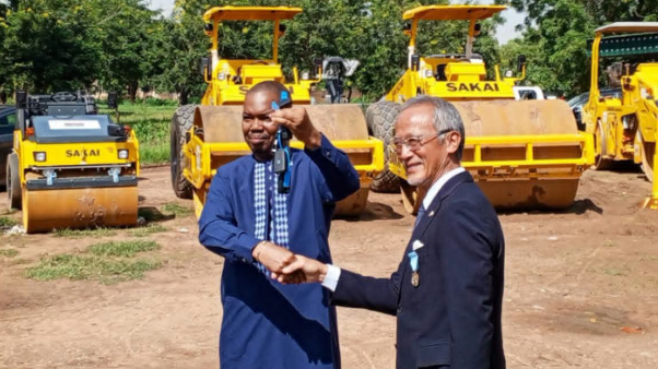 INFRASTRUCTURES : LE JAPON RENFORCE LES MOYENS DU BURKINA FASO POUR L’ENTRETIEN ROUTIER