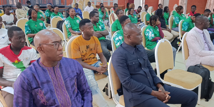 Burkina Faso : Des étudiants de l’Ecole Burkinabè des Affaires mènent la réflexion sur la chaîne logistique et la souveraineté économique